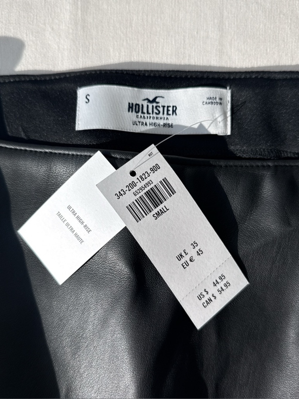 Hollister Sleek Black Mini Skirt - Picture 2 of 7
